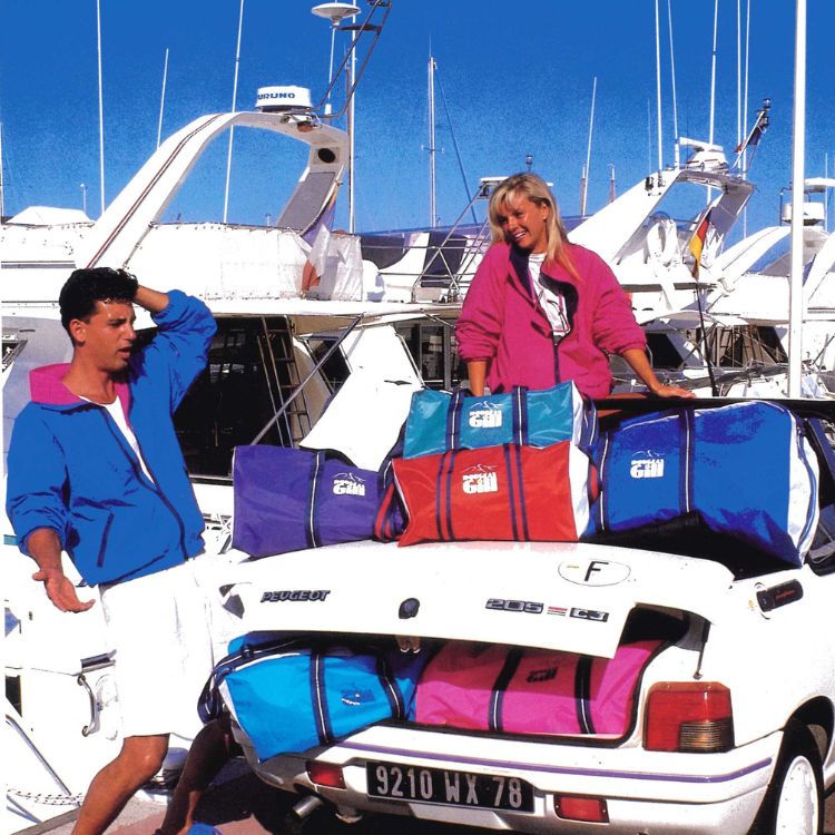 Luggage-Supporting-6 Luggage-Supporting-6